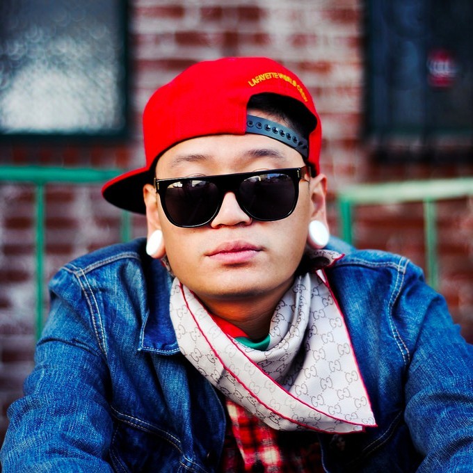 YULTRON Profile Picture Photo of YULTRON