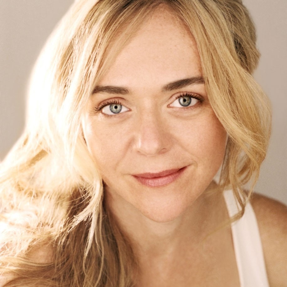 Rachel Bay Jones Profile Picture Photo of Rachel Bay Jones