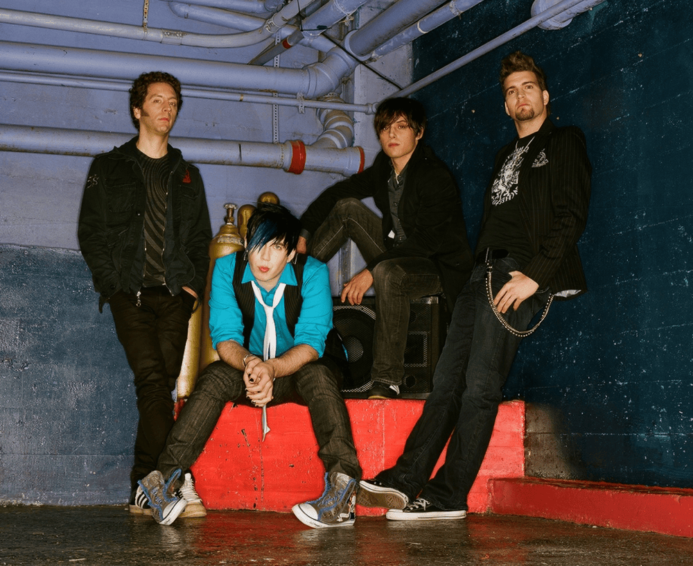 Album cover art for "Feeling Small" by Marianas Trench