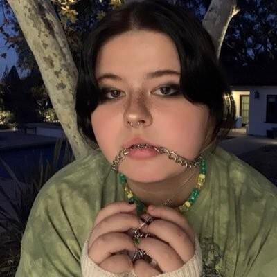 Photo of Jessica Mazin
