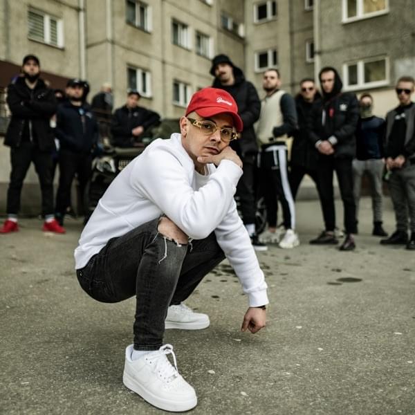 Album cover art for "Proszę Słucham" by Kobik & Skoob102 & Stacks102 & Duke102
