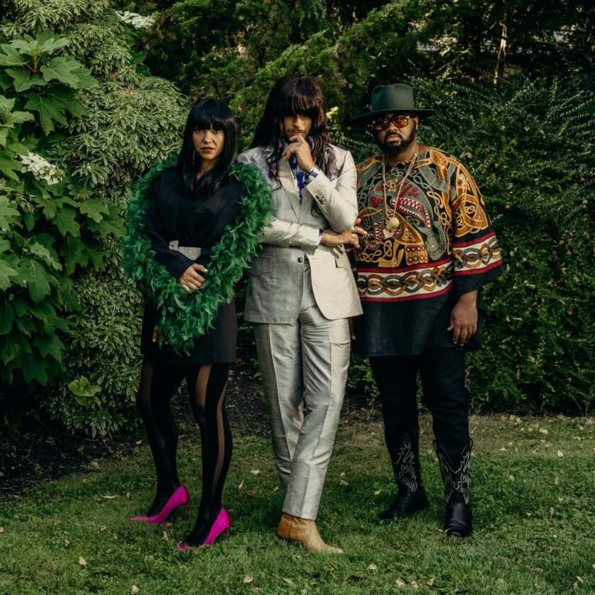 Khruangbin Profile Picture Photo of Khruangbin