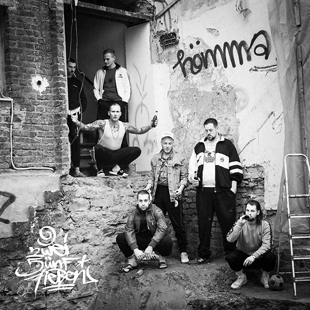 Cover image for HÖMMA!