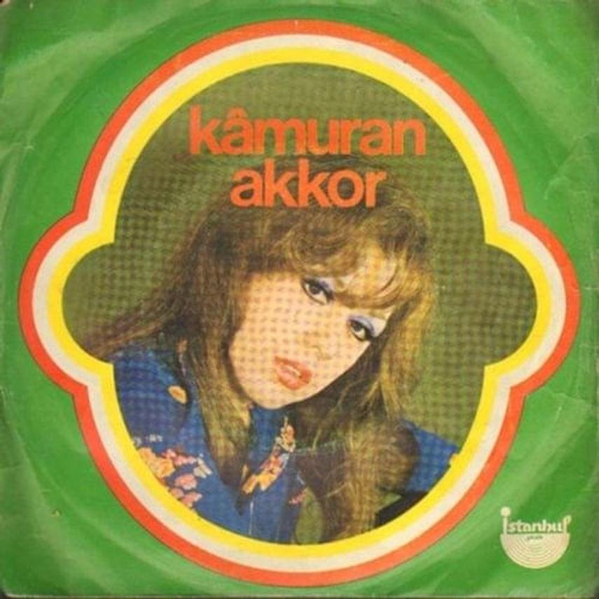 Album cover art for "Kader Çıkmazı" by Kamuran Akkor