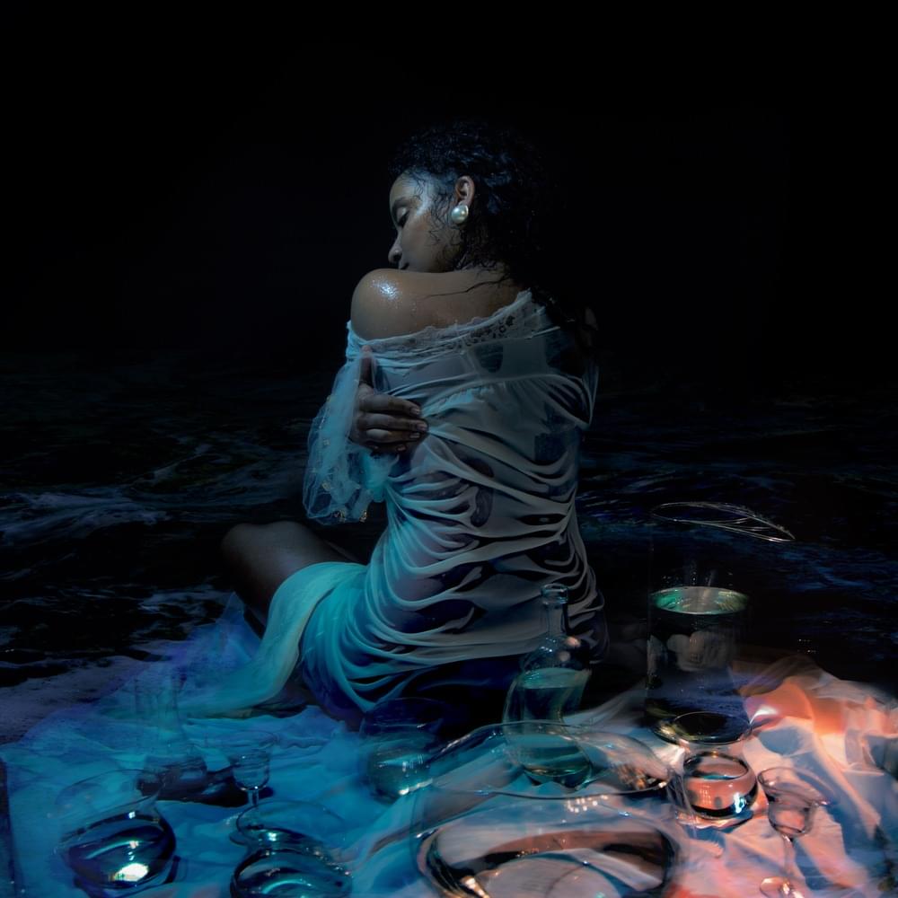 Album cover art for "Oceano" by MC Tha
