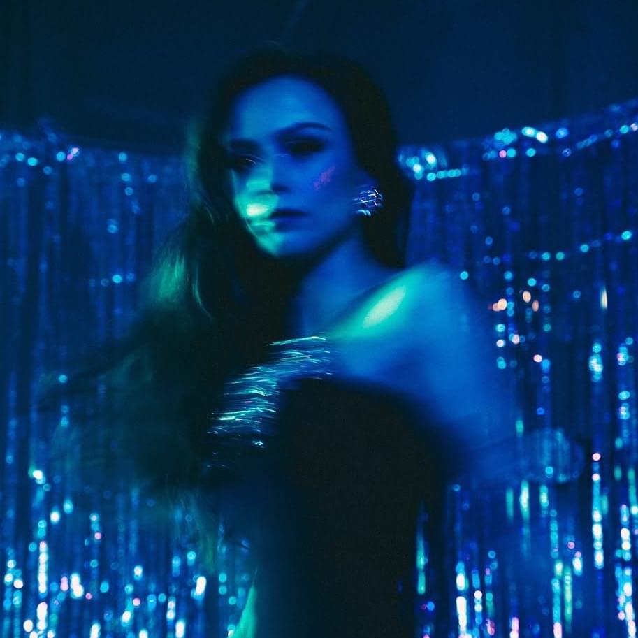 Cover image for Cher Lloyd