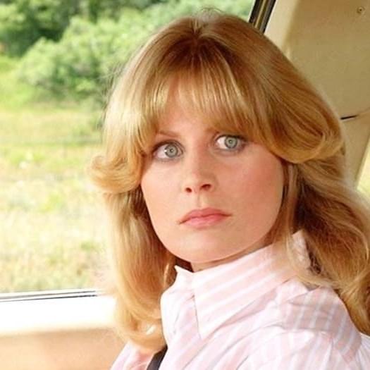 Photo of Beverly D’Angelo