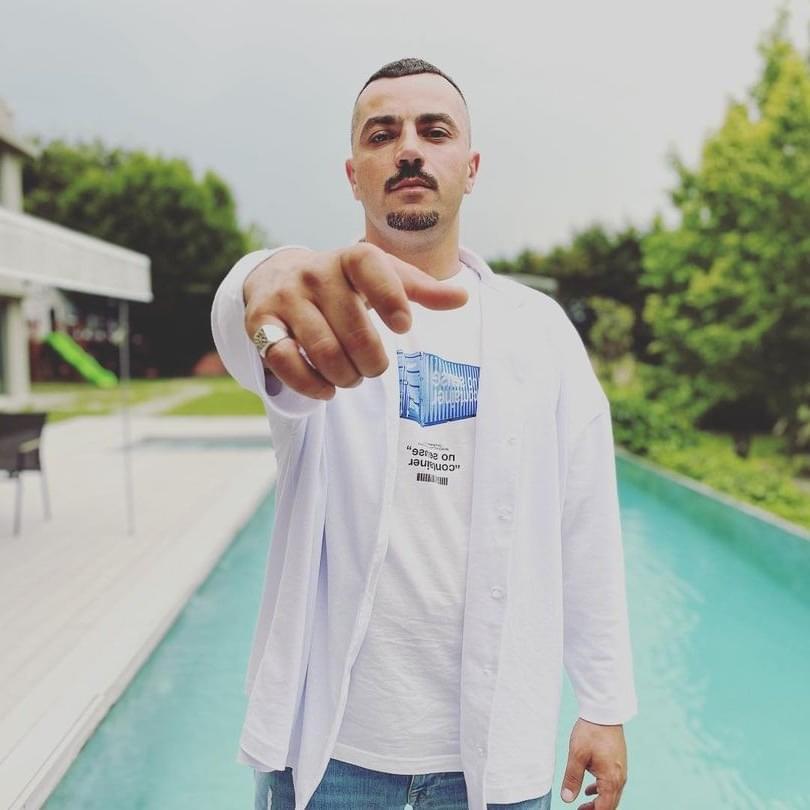 Cover image for Defkhan