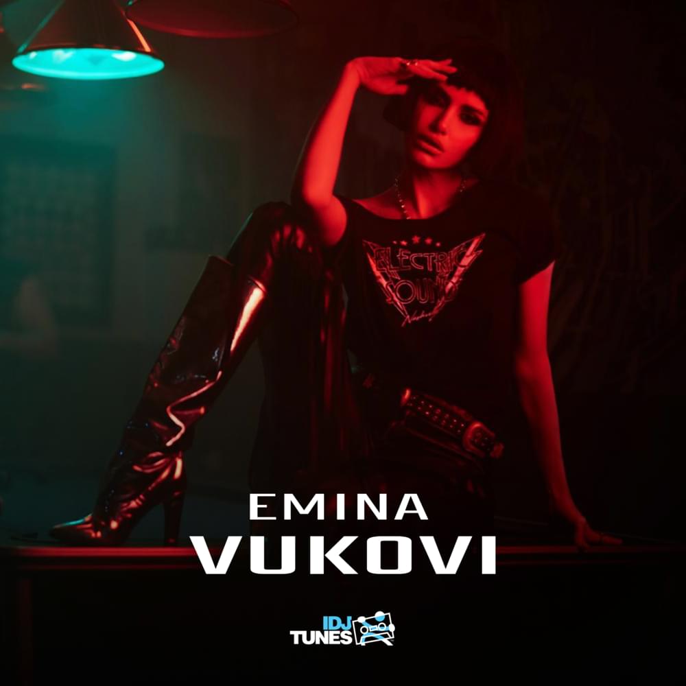 Vukovi by Emina Jahović