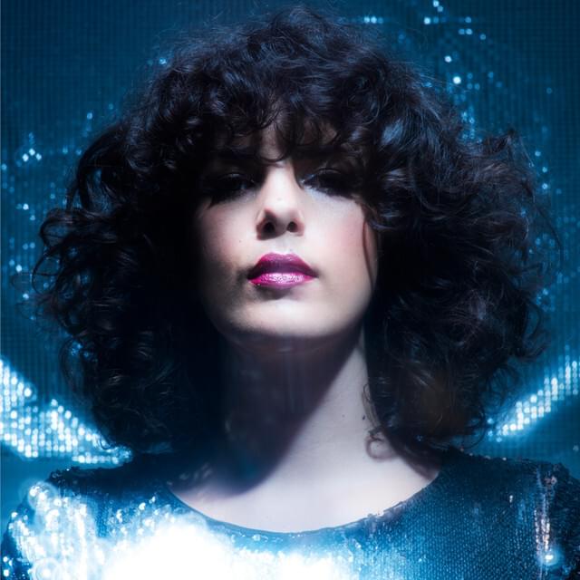 Album cover art for "Perfume de Lo Invisible" by Céu