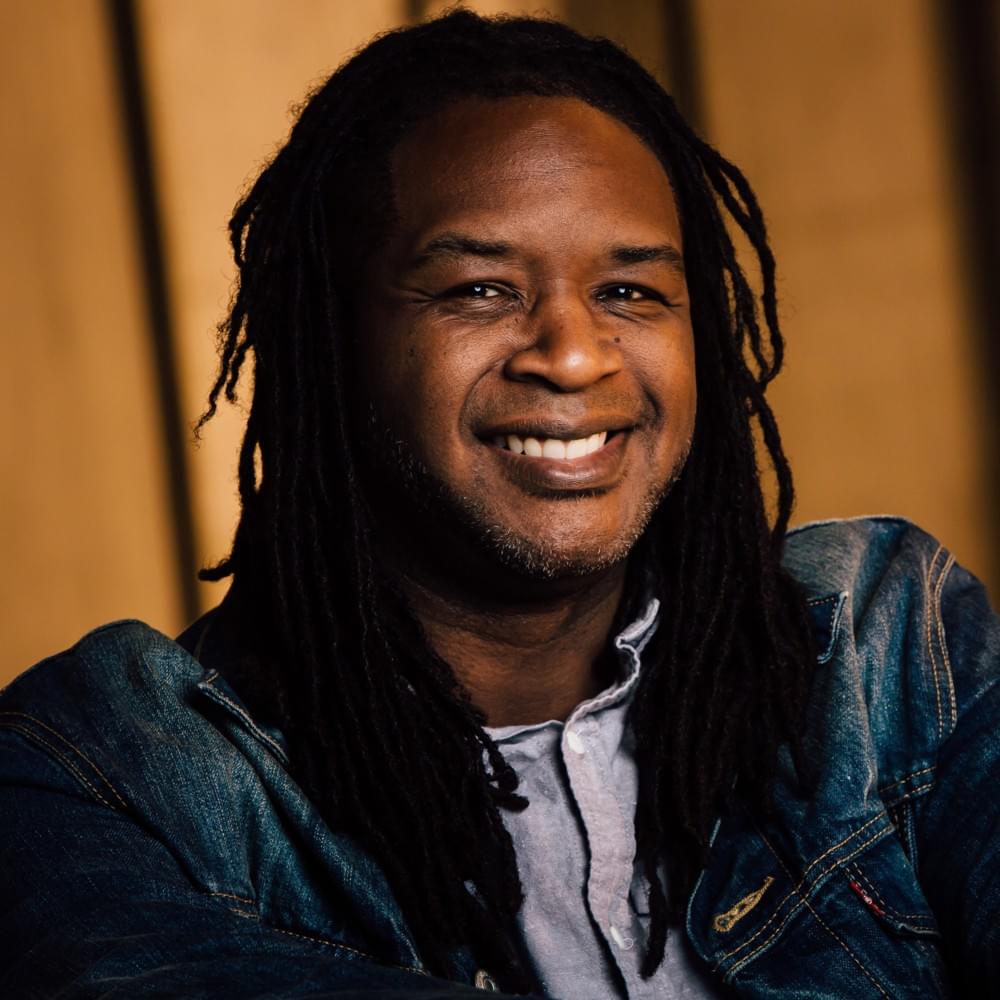 Photo of Jaye Thomas