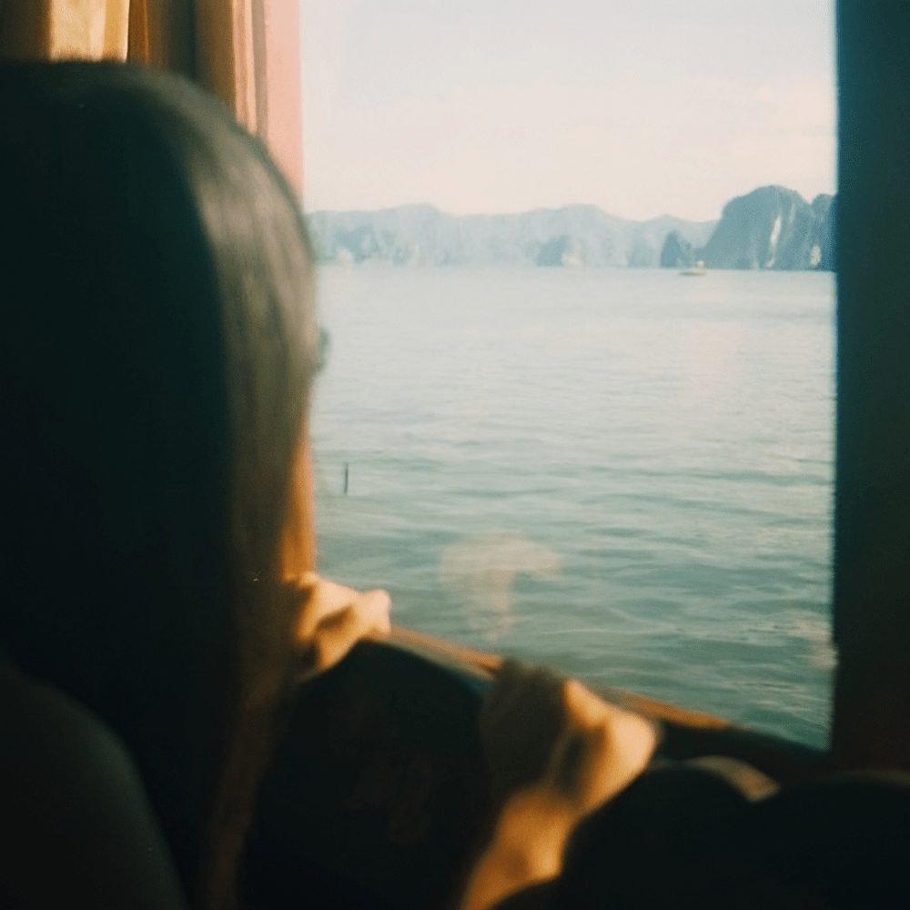 Album cover art for "Sail Away" by blackbear