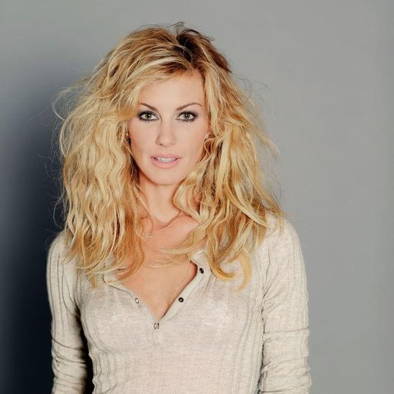 Photo of Faith Hill