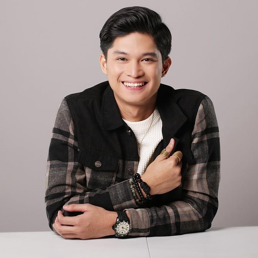 Photo of Adrian Lindayag