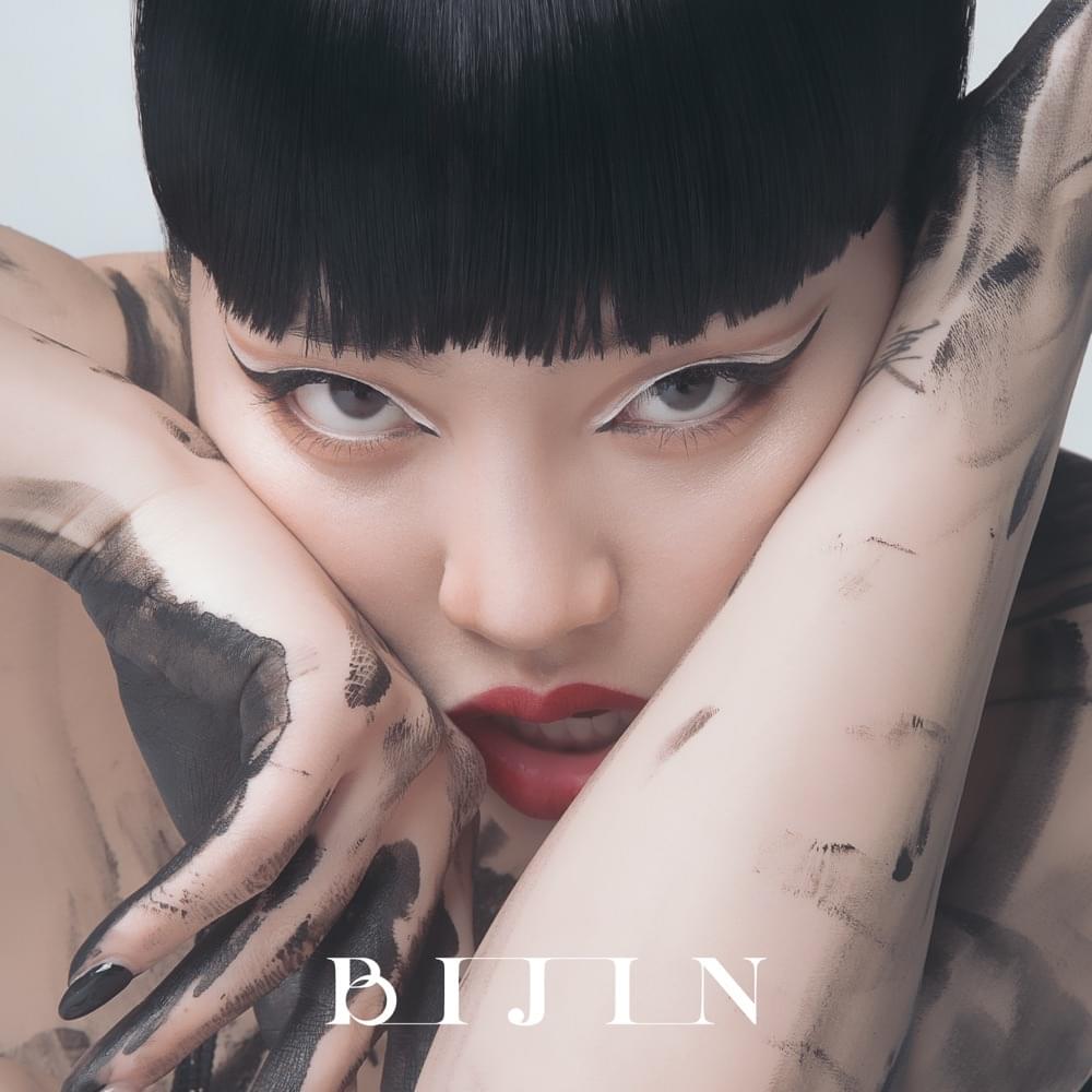 Album cover art for "美人 (BIJIN)" by ちゃんみな (CHANMINA)