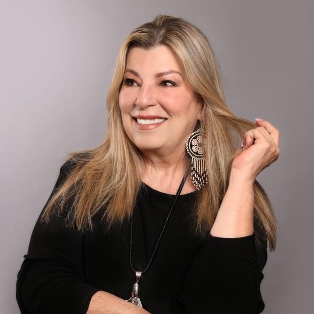 Dejalo Ir by Margarita la Diosa de la Cumbia