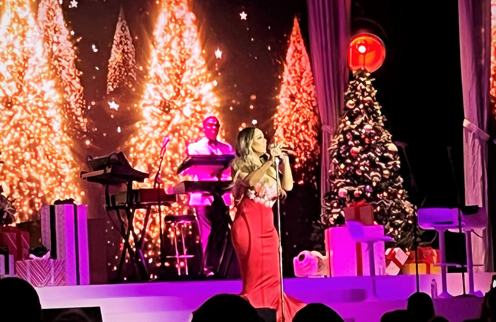The Queen Reclaims Her Throne: Mariah Carey Breaks All-Time Billboard Hot 100 Record