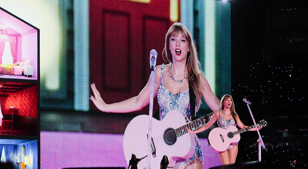Taylor Swift’s “Cruel Summer” Meaning: Why This Love Song Still Dominates Conversations in 2026